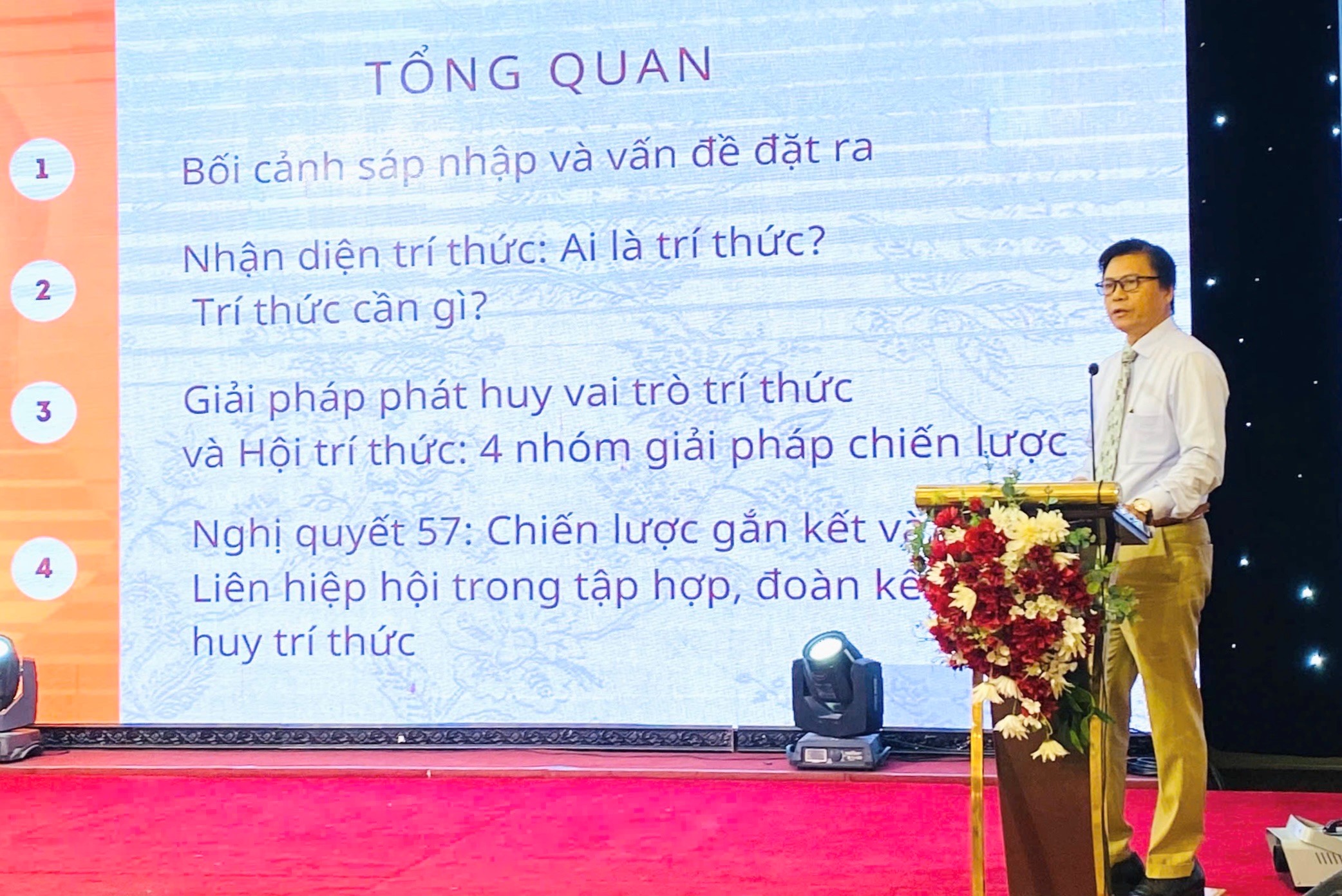 hoi thao 3.jpg