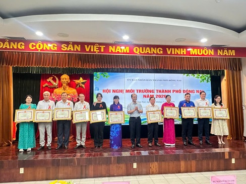 moitruong2.jpg