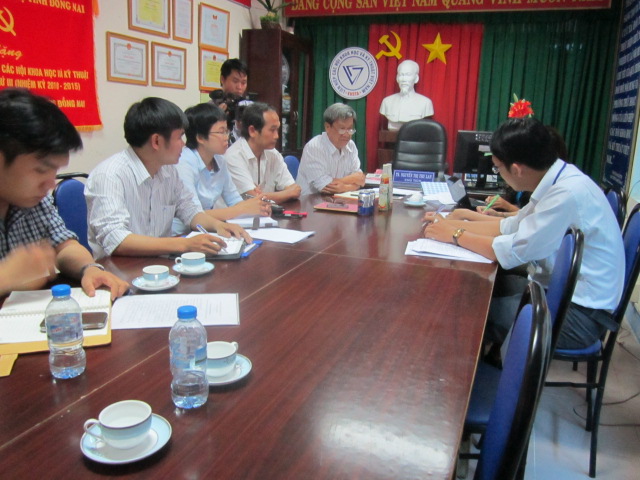 khieu nai.JPG