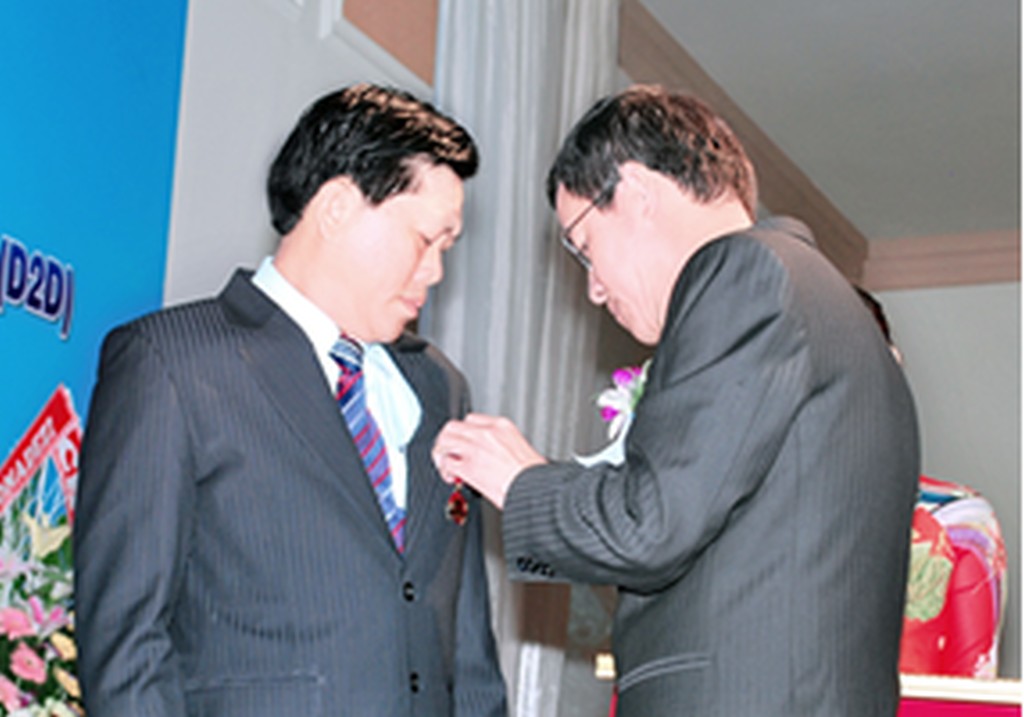 20 năm hình thành và phát triển.jpg