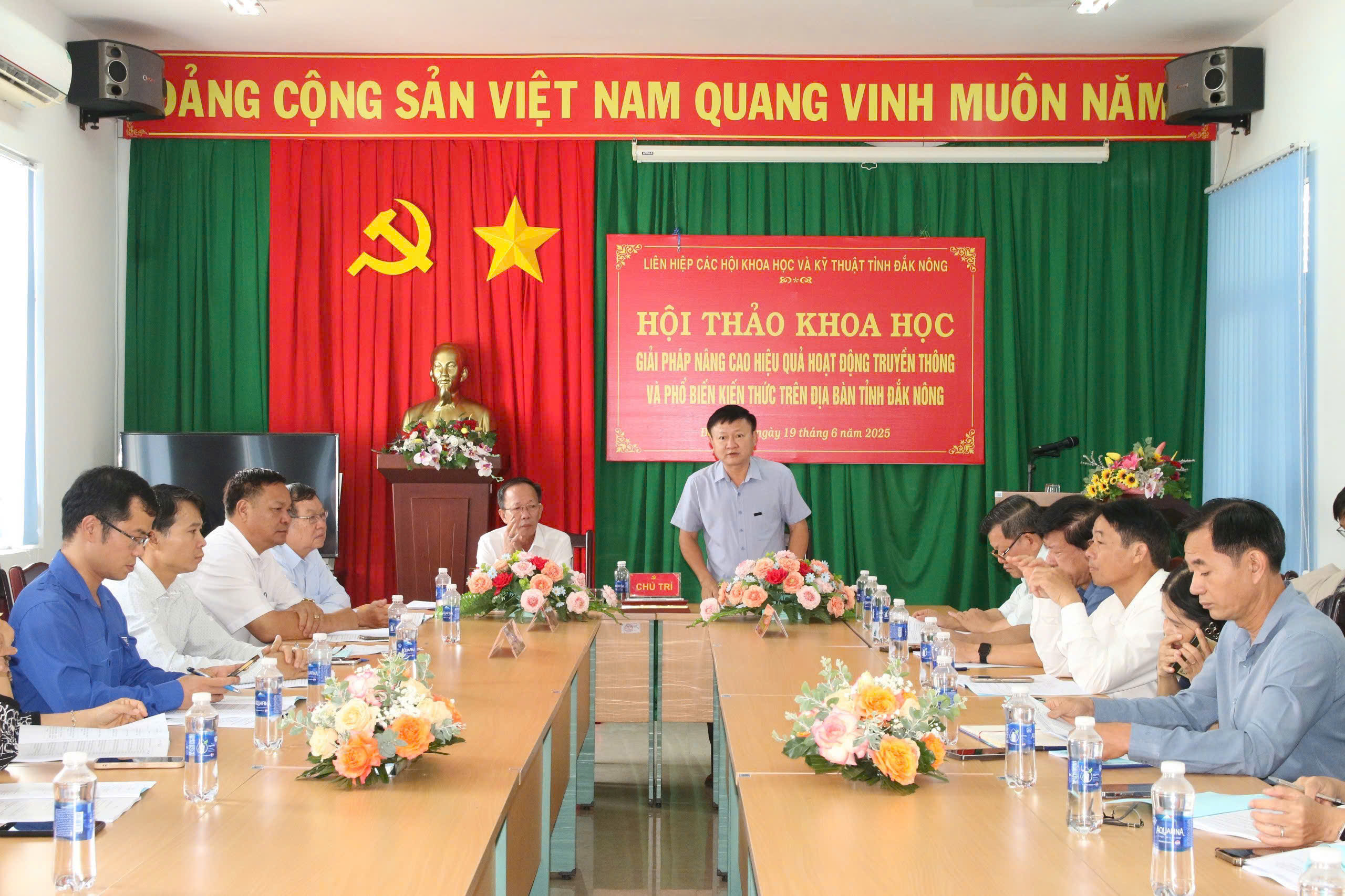 HỘI THẢO ĐẮC NÔNG.jpg