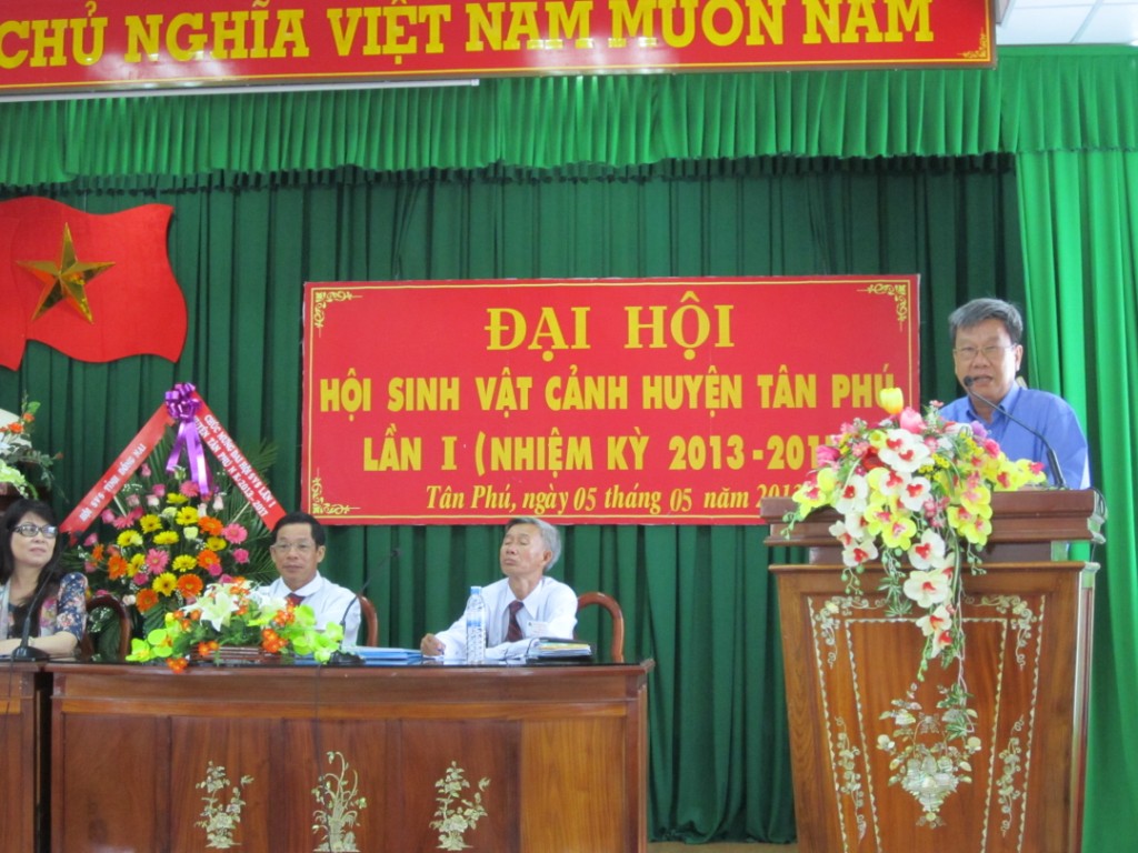 Tân Phú Đại hội Hội Sinh vật cảnh.jpg