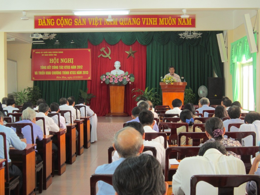 dong chi huynh van honggggg.jpg