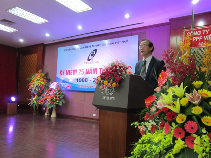 eu chuan va bao ve nguoi tieu dung viet nung1.JPG