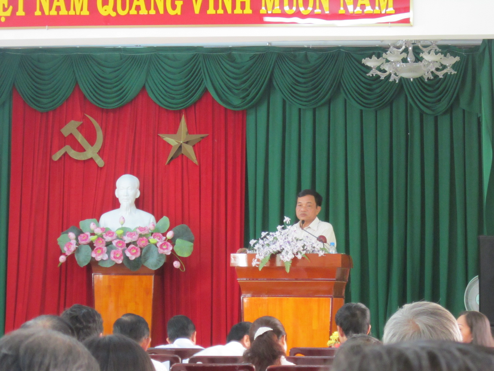 Đảng ủy khối Dân chính Đảng tổ chức họp thông báo kết quả kiểm điểm006.jpg