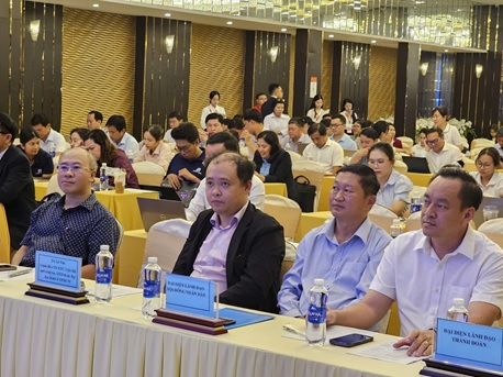 Các đại biểu tham dự hội thảo