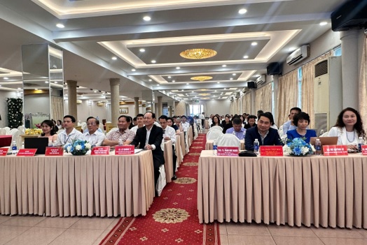 Đại biểu tham dự hội nghị